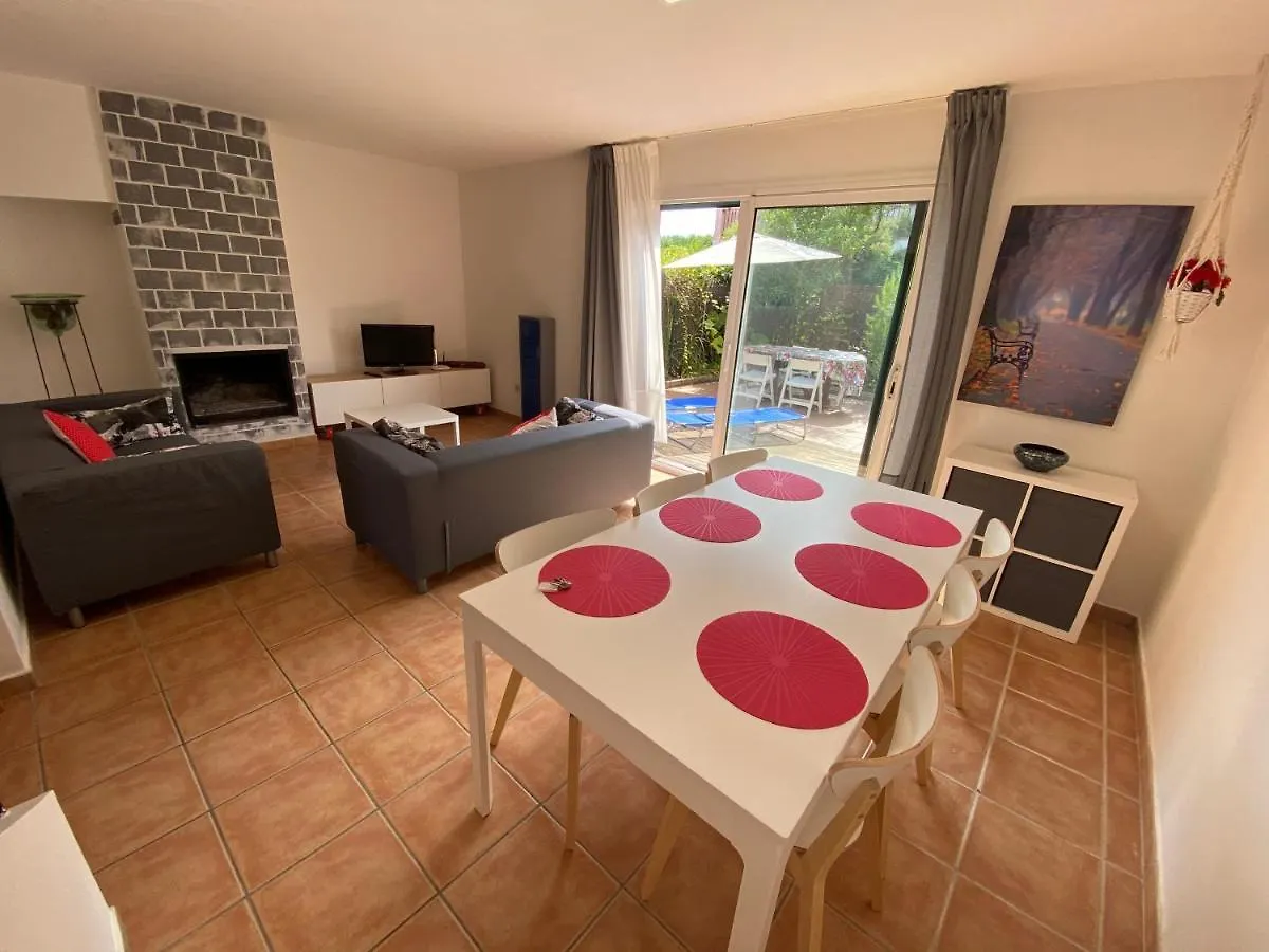 Daro 3D 56 Mas Pinell Villa Torroella De Montgri 0*,